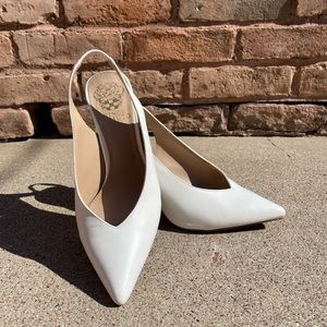 Classic Pointy Toe Sling-back Pumps